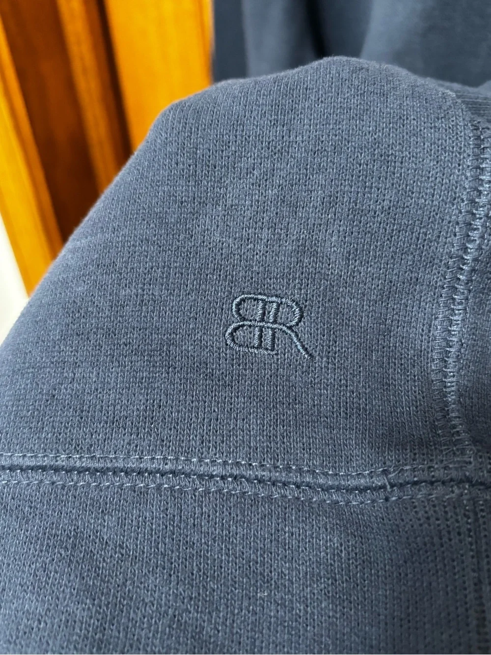 Banana Republic Men's Quarter-Zip Sweater. Sz M. NWOT